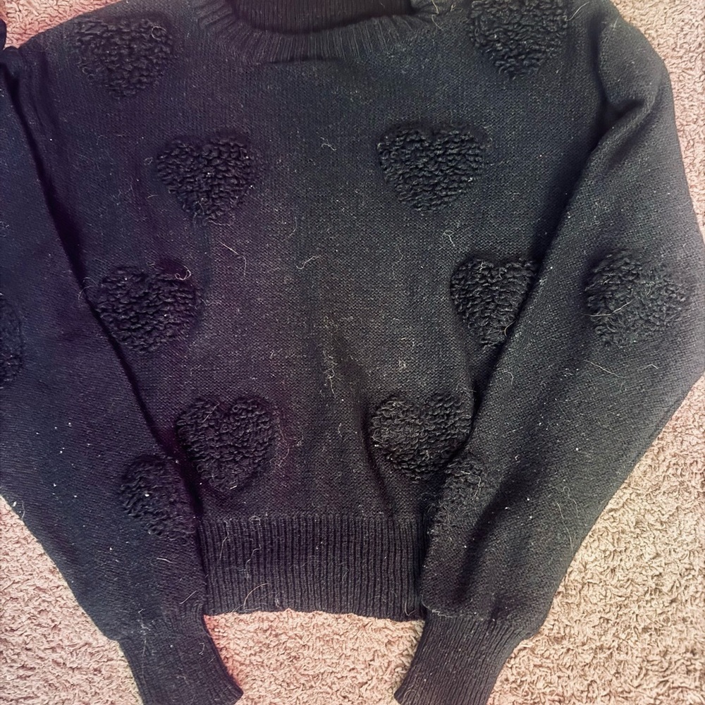 Women’s Medium Heart Sweater